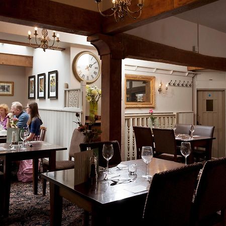 The Dog & Bear Hotel Ленхем Экстерьер фото
